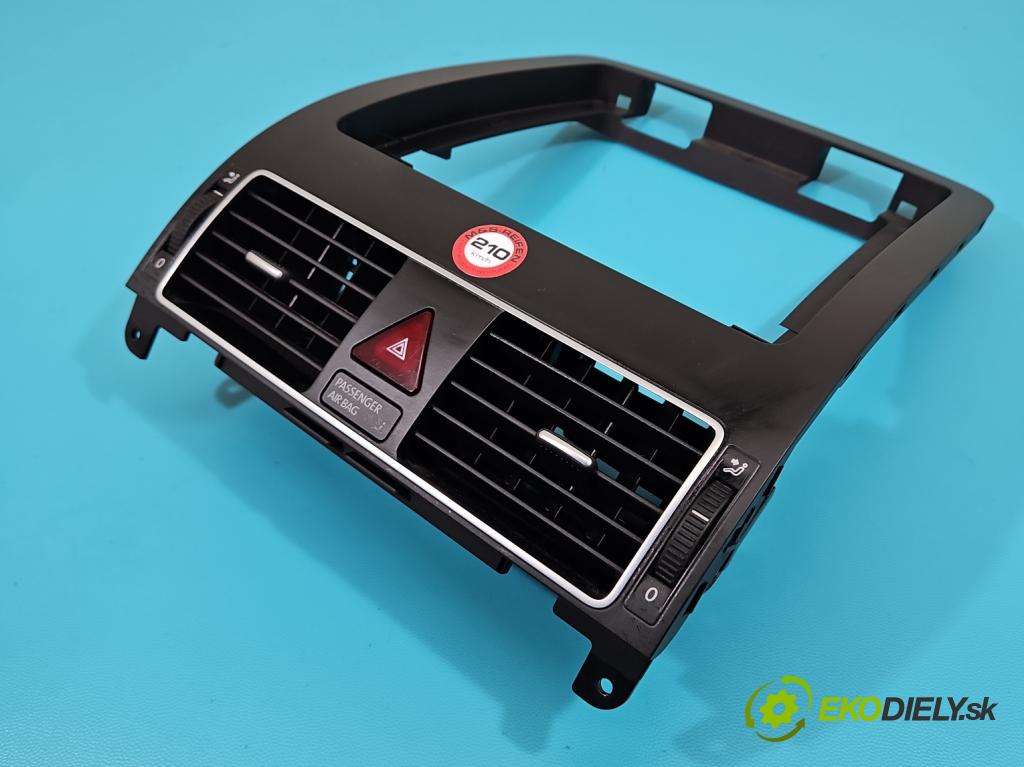 Vw Touran I 2003-2015 1.4 tsi 140 HP manual 103 kW 1390 cm3 5- Mřížka: kúrenia stredová 1T1819728G (Mriežky kúrenia (fukáre))