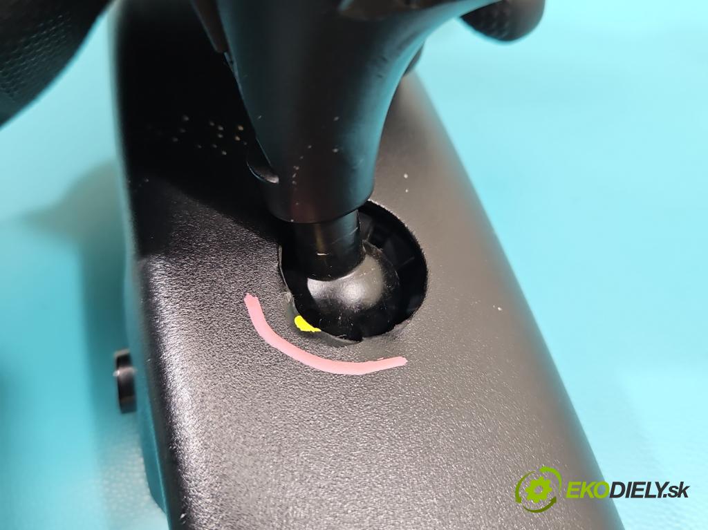 Vw Touran I 2003-2015 1.4 tsi 140 hp manual 103 kW 1390 cm3 5- zpětné zrcátko vnitřní  (Světla vnitřní)