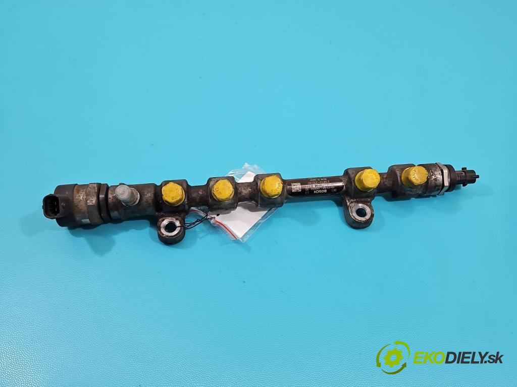 Toyota Corolla E15 2007-2014 1.4 D4D 90 HP manual 66 kW 1364 cm3 4- lišta vstrekovacia 0445214177 (Vstrekovacie lišty)