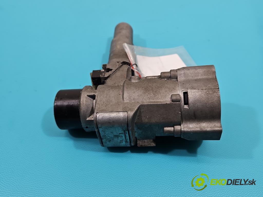 Mercedes C W202 1993-2001 1.8 122 HP manual 90 kW 1799 cm3 4- Spínačka  (Spínacie skrinky a kľúče)