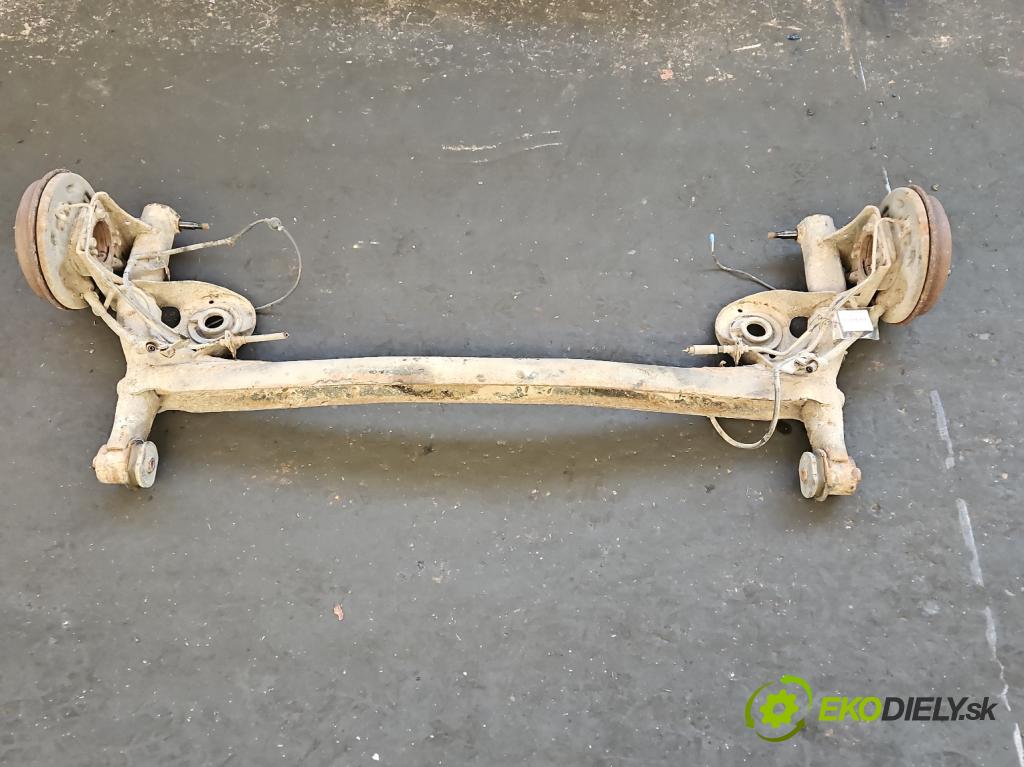 Suzuki Swift Mk6 2005-2010 1.3 16V 91KM manual 67 kW 1328 cm3 5- zadní výztuha  (Výztuhy zadní)