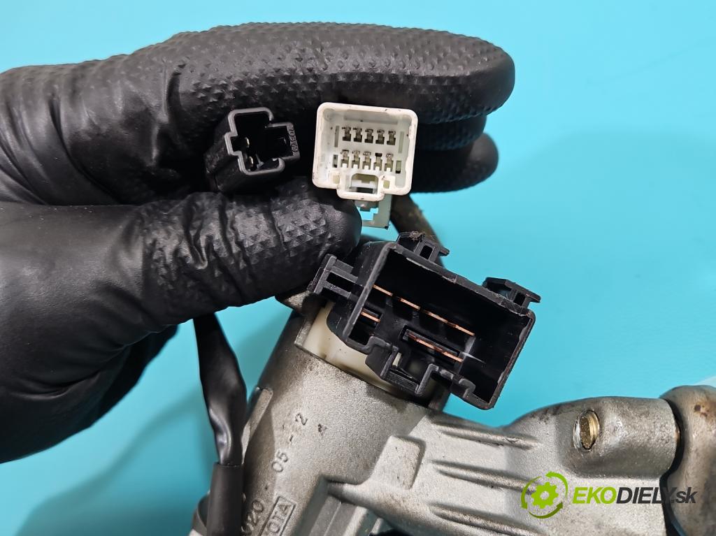 Toyota Avensis I T22 1997-2003 1.6 16v 110 HP manual 81 kW 1587 cm3 4- Spínačka  (Spínacie skrinky a kľúče)