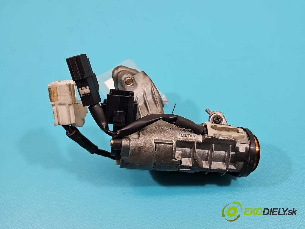 Toyota Avensis I T22 1997-2003 1.6 16v 110 HP manual 81 kW 1587 cm3 4- Spínačka  (Spínacie skrinky a kľúče)