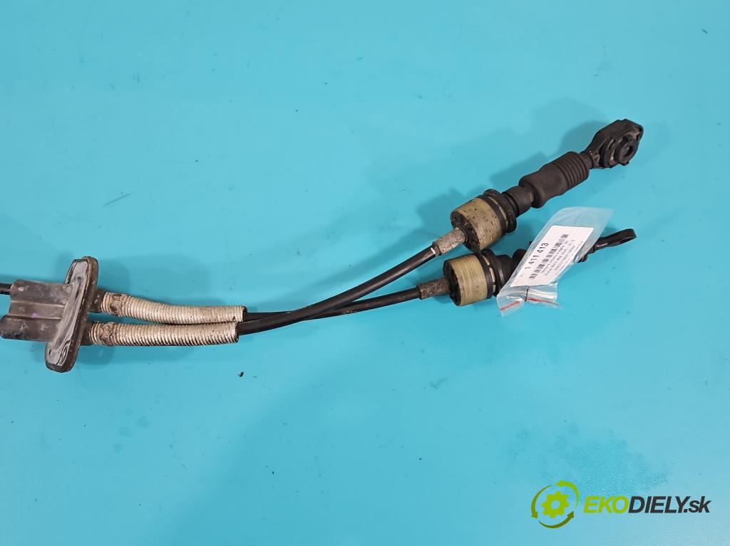 Suzuki Swift Mk6 2005-2010 1.3 16V 91 KM manual 67 kW 1328 cm3 5- Páka: Změny: stupeň,rýchlosť  (Rýchlostné páky / kulisy)