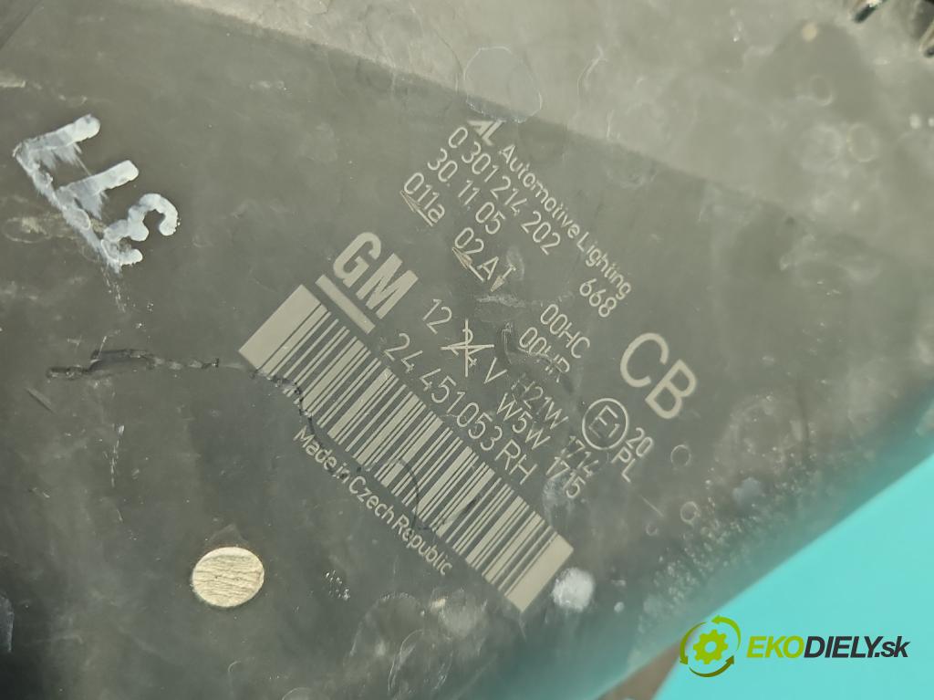 Opel Zafira B 2005-2014 1.8 16V 140 HP manual 103 kW 1796 cm3 5- Reflektor: pravý 24451053RH (Pravé)