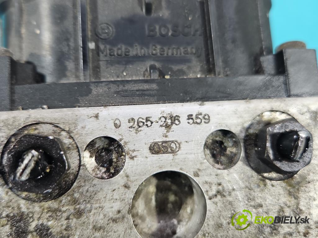 Audi A4 B5 1994-2001 1.8 20v 125 HP manual 92 kW 1781 cm3 4- čerpadlo abs 0273004281 (Pumpy ABS)