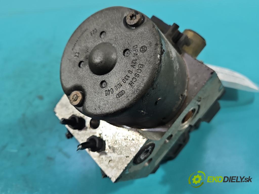 Audi A4 B5 1994-2001 1.8 20v 125 HP manual 92 kW 1781 cm3 4- čerpadlo abs 0273004281 (Pumpy ABS)