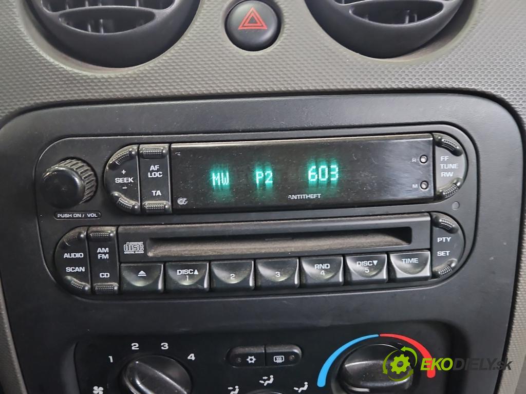 Jeep Cherokee KJ 2001-2008 3.7 V6 204 HP automatic 150 kW 3700 cm3 5- Radio originál P05091610AB