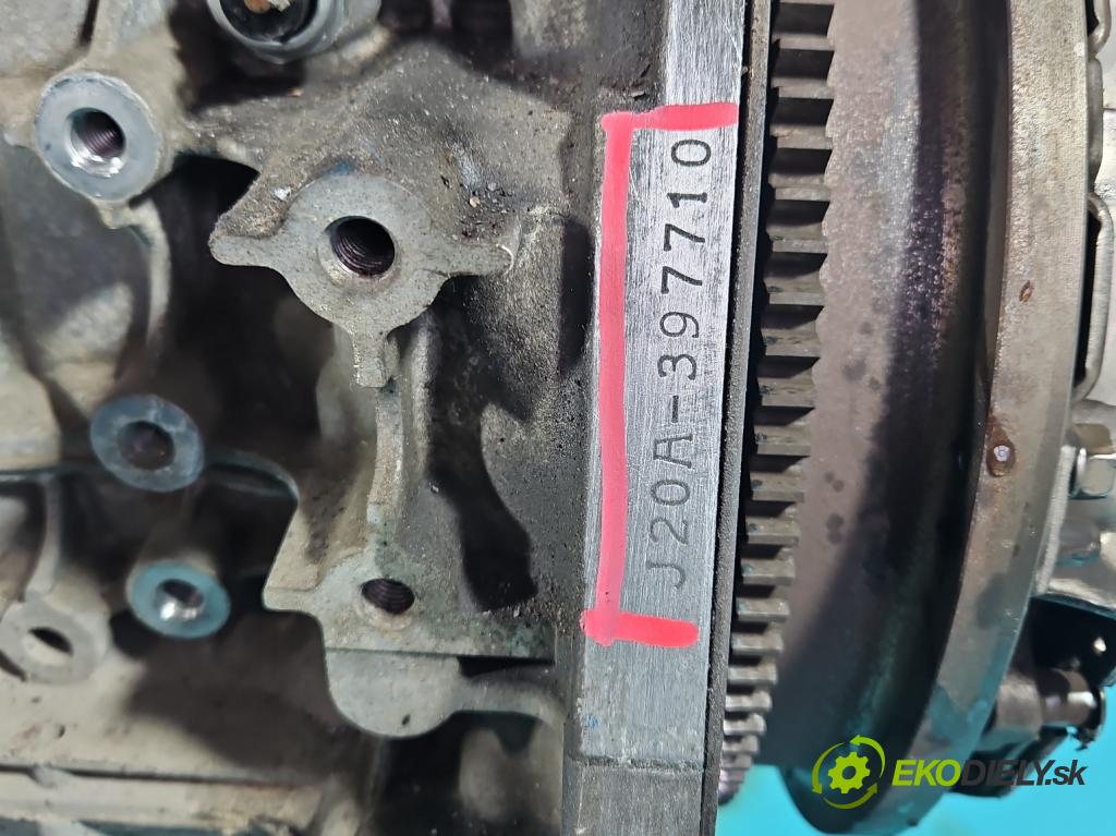Suzuki Grand Vitara II 2005-2014 2.0 16V 140 HP manual 103 kW 1995 cm3 5- motor benzín: J20A