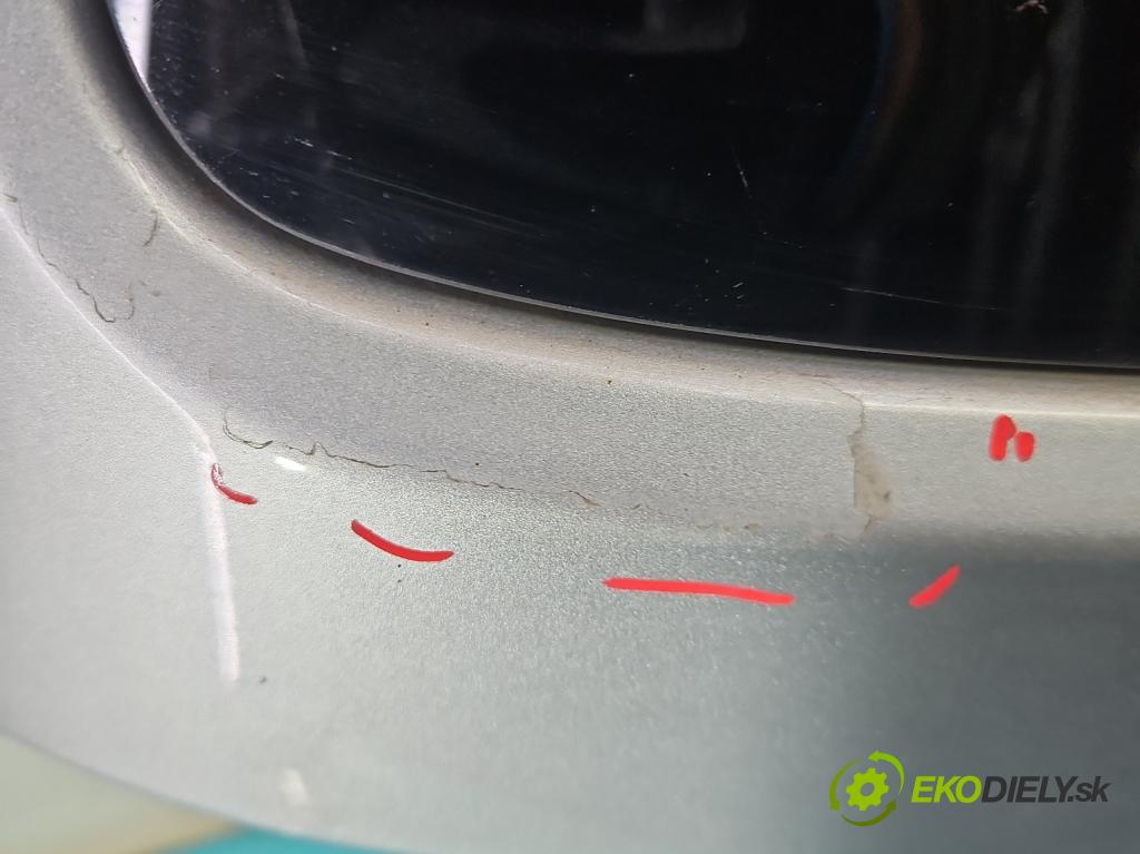 Vw Touran I 2003-2015 1.4 tsi 140 hp manual 103 kW 1390 cm3 5- zadní kufrové dveře  (Zadní kapoty)