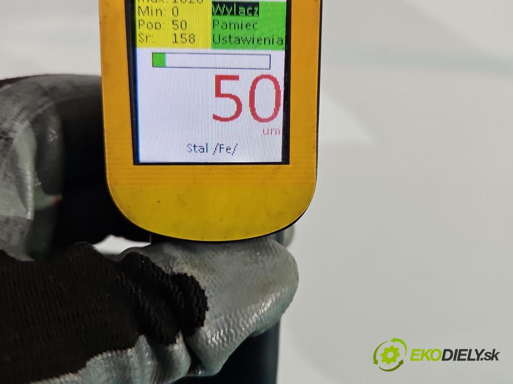 Iveco Daily V 2014- 2.3 HPI 145 hp manual 107 kW 2287 cm3 5- blatnik přední levý  (Predné ľavé)