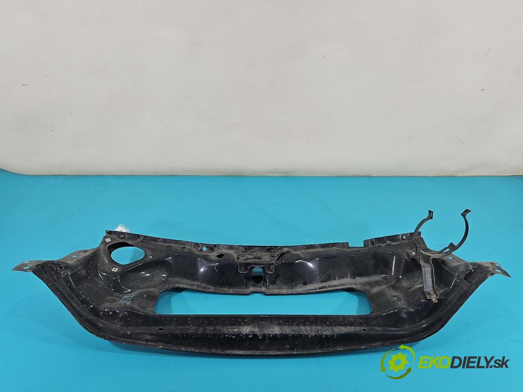 Iveco Daily V 2014- 2.3 HPI 145 hp manual 107 kW 2287 cm3 5- stěna přední  (Výztuhy přední)