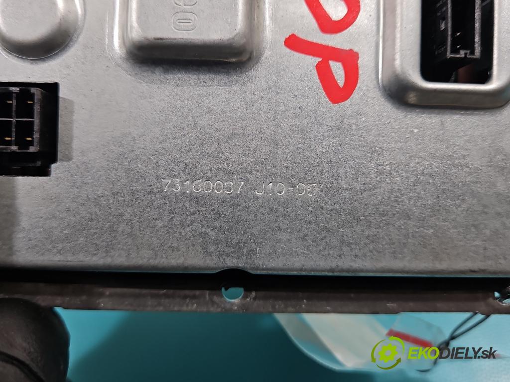 Citroen C4 I 2004-2011 1.6 16V 109 HP manual 80 kW 1587 cm3 5- střídač: xenon 89035114 (Riadiaca jednotka xenónu)