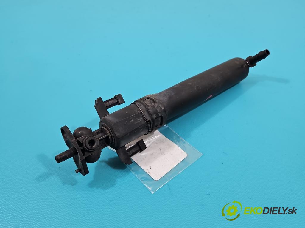 Citroen C4 I 2004-2011 1.6 16V 109 HP manual 80 kW 1587 cm3 5- ostrekovač reflektor: ľavý 89028244 (Motorček ostrekovačov)