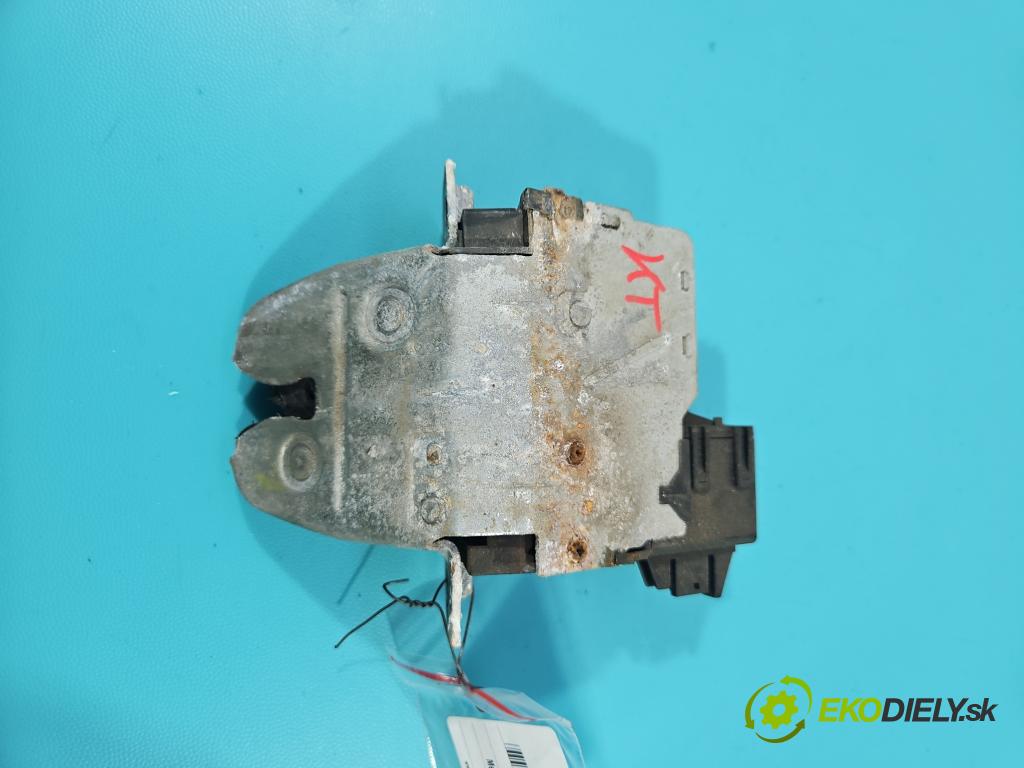 Mercedes C W203 2000-2007 2.0 kompressor 163 hp manual 120 kW 1998 cm3 5- zámek kufrových dveří zadní A2037400235