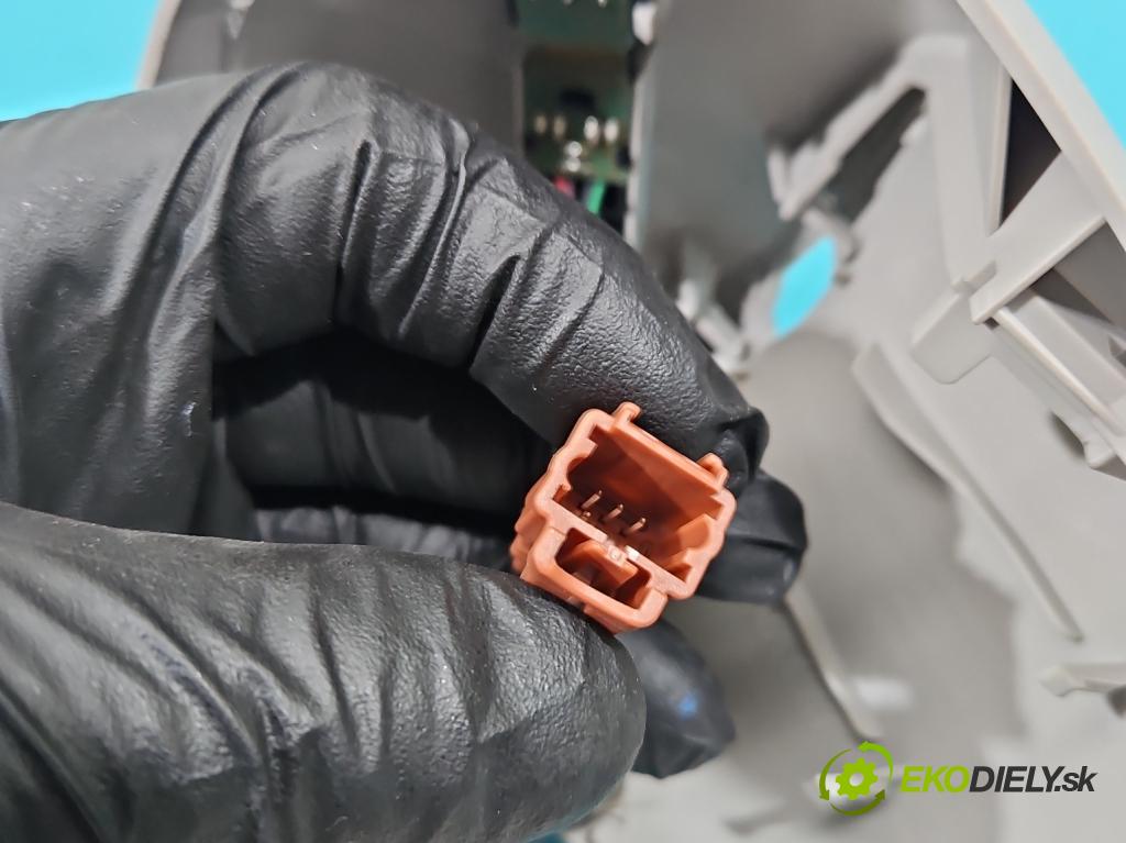 Renault Megane IV 2016-2024 1.2 Tce 132  HP manual 97 kW 1197 cm3 5- snímač déšť: 963292792R (Snímače dažďa)