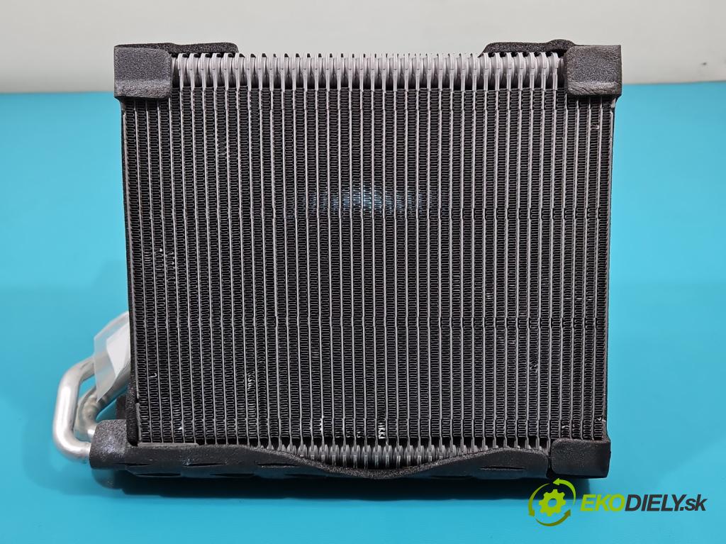 Renault Megane IV 2016-2024 1.2 Tce 132  HP manual 97 kW 1197 cm3 5- radiator  (Radiátor kúrenia)