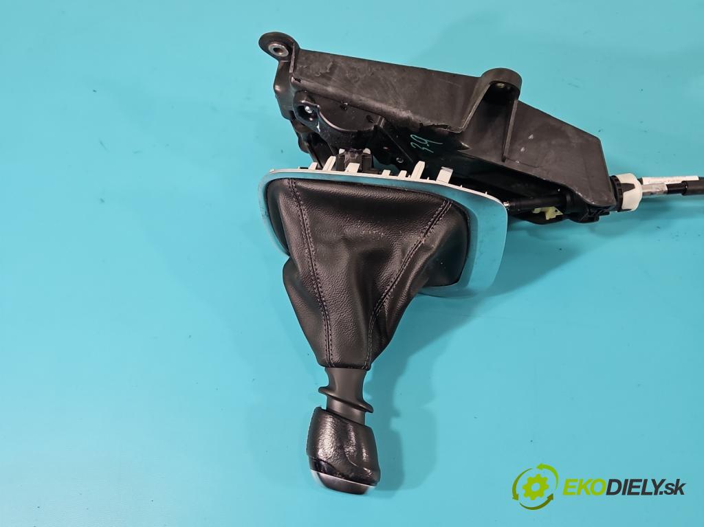 Renault Megane IV 2016-2024 1.2 Tce 132  HP manual 97 kW 1197 cm3 5- Páka: Změny: stupeň,rýchlosť 341042886R (Rýchlostná páka (kulisa))