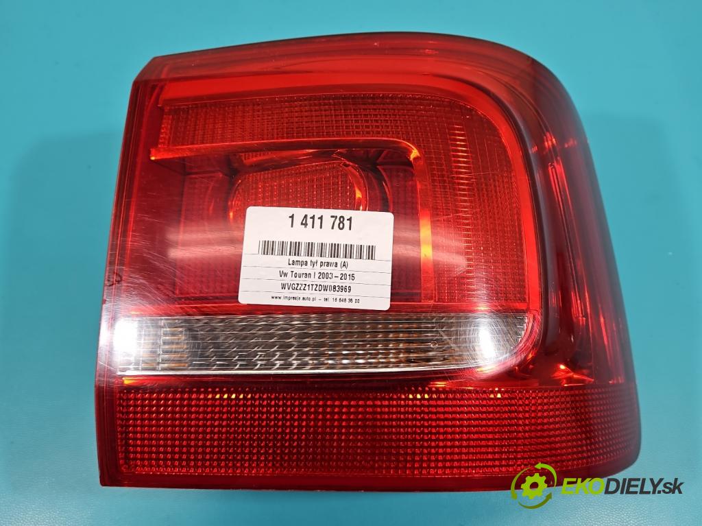 Vw Touran I 2003-2015 1.4 tsi 140 HP manual 103 kW 1390 cm3 5- svetlo / reflektor zadné pravé 1T0945096R (Kľučka dverí ostatné)
