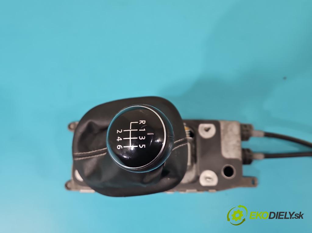 Vw Touran I 2003-2015 1.4 tsi 140 HP manual 103 kW 1390 cm3 5- Páka: Změny: stupeň,rýchlosť 1T0711049BG (Rýchlostná páka (kulisa))