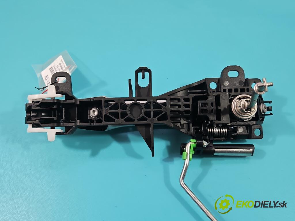 Toyota Corolla E21 2019- 1.6 16V 132  HP manual 97 kW 1598 cm3 4- rukoväť predné ľavé mimo:  (Vonkajšie predné ľavé)