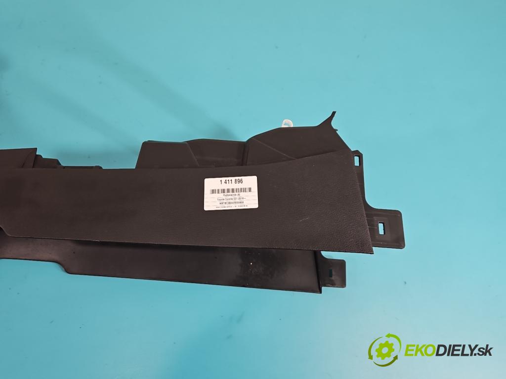 Toyota Corolla E21 2019- 1.6 16V 132  HP manual 97 kW 1598 cm3 4- operadlo 304680U (Lakťové opierky)