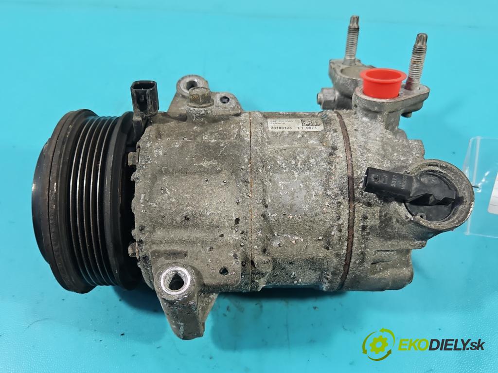 Ford Fiesta MK8 2016-2023 1.1 71 HP manual 52 kW 1084 cm3 5- Kompresor: klimatizácie 20180123 (Kompresory klimatizácie)