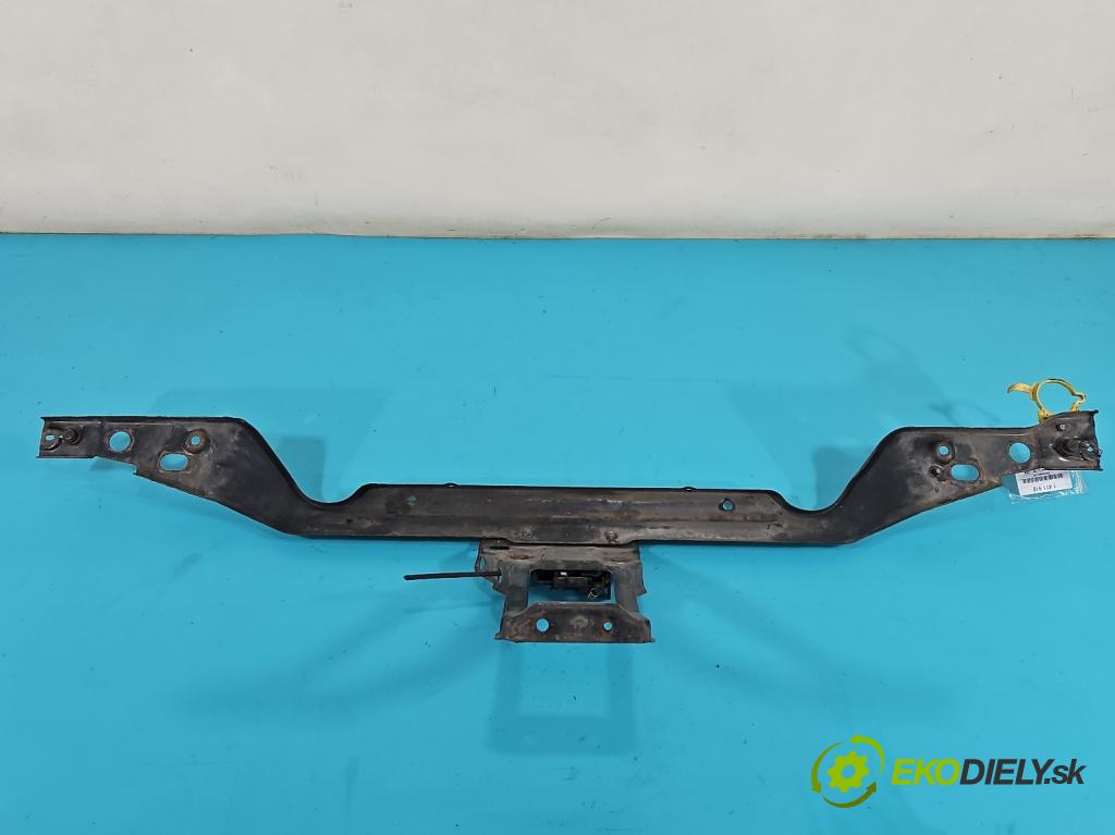 Jeep Cherokee KJ 2001-2008 3.7 V6 204 hp automatic 150 kW 3700 cm3 5- stěna přední  (Výztuhy přední)