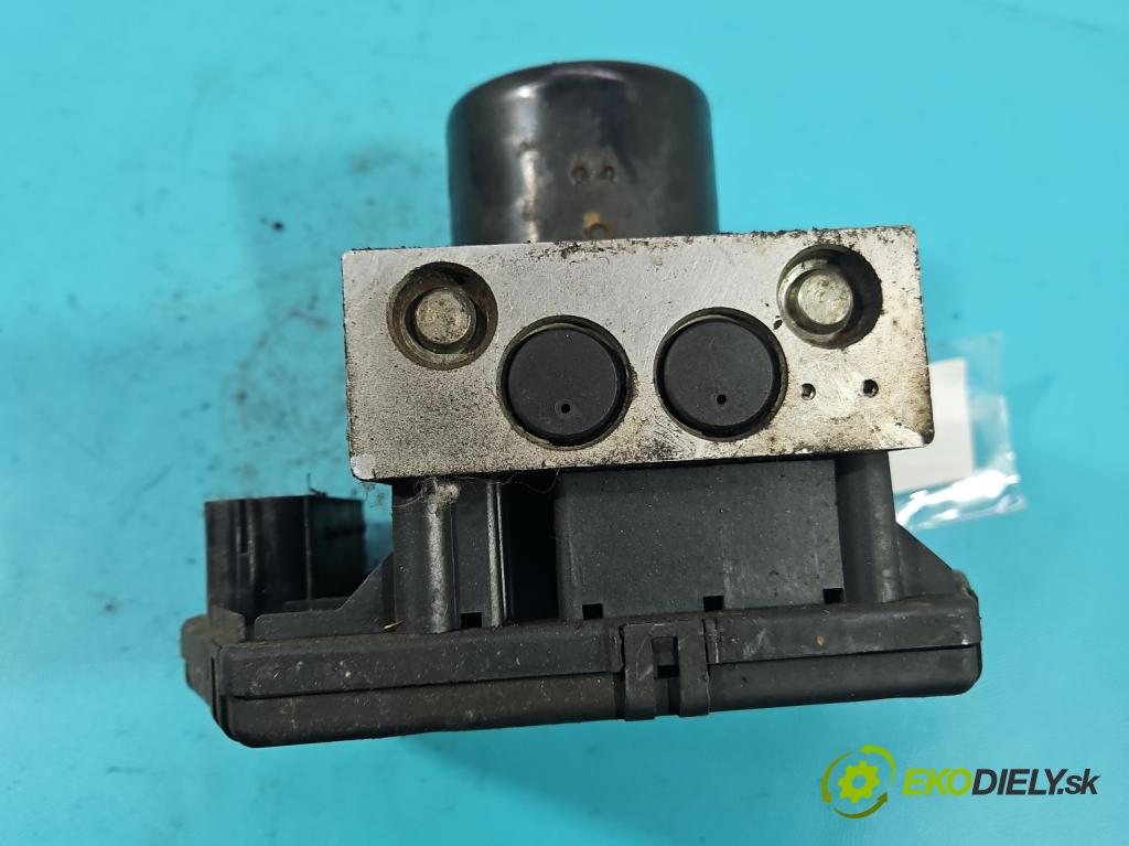 Mercedes C W203 2000-2007 2.0 kompressor 163 HP manual 120 kW 1998 cm3 5- čerpadlo abs A2035451632 (Pumpy ABS)