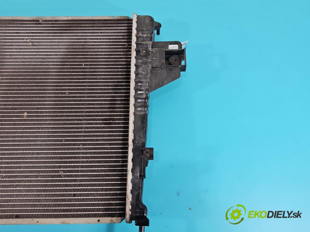 Jeep Cherokee KJ 2001-2008 3.7 V6 204 hp automatic 150 kW 3700 cm3 5- Chladič vody  (Chladiče vody)