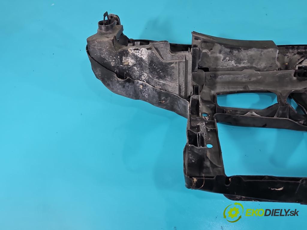 Vw Bora 1.9 TDI 101 hp manual 74 kW 1896 cm3 5- stěna přední  (Výztuhy přední)