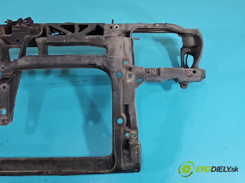 Vw Bora 1.9 TDI 101 hp manual 74 kW 1896 cm3 5- stěna přední  (Výztuhy přední)