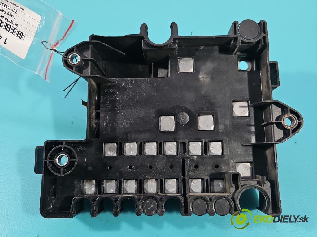 Iveco Daily V 2014- 2.3d 145 hp manual 107 kW 2287 cm3 5- skříňka pojistková  (Pojistkové skříňky)