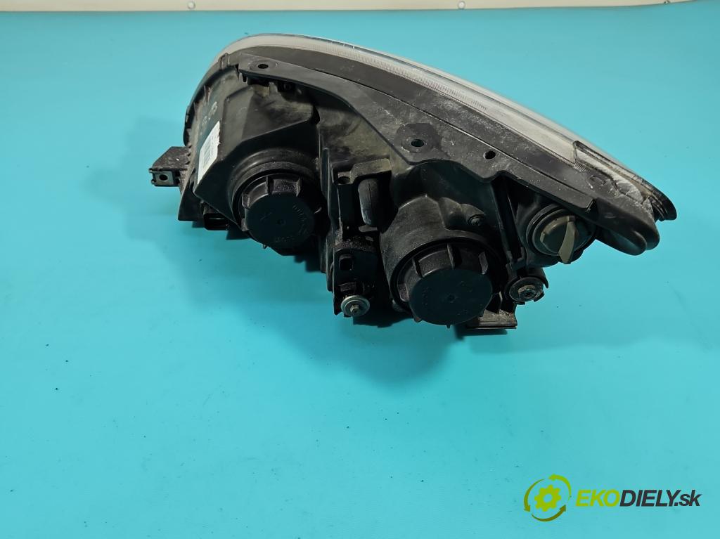 Hyundai I30 I 2007-2012 1.4 16V (G4FA) 109 HP manual 80 kW 1396 cm3 5- Reflektor: pravý 92102-2R000 (Pravé)