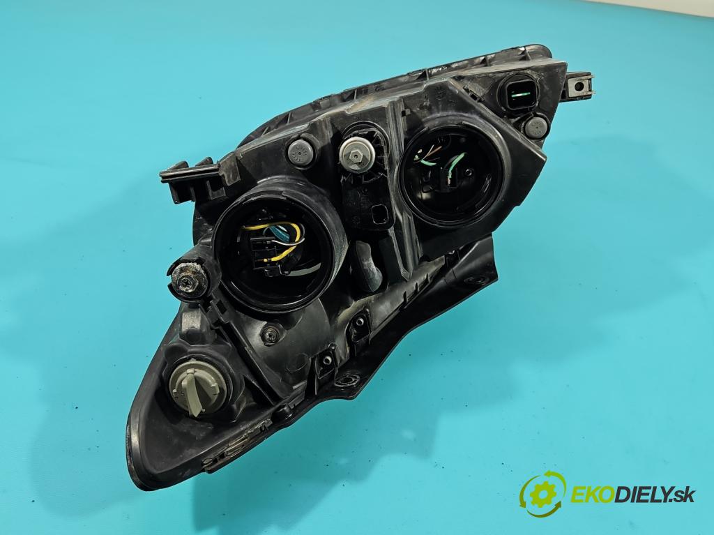 Hyundai I30 I 2007-2012 1.4 16V (G4FA) 109 HP manual 80 kW 1396 cm3 5- Reflektor: pravý 92102-2R000 (Pravé)