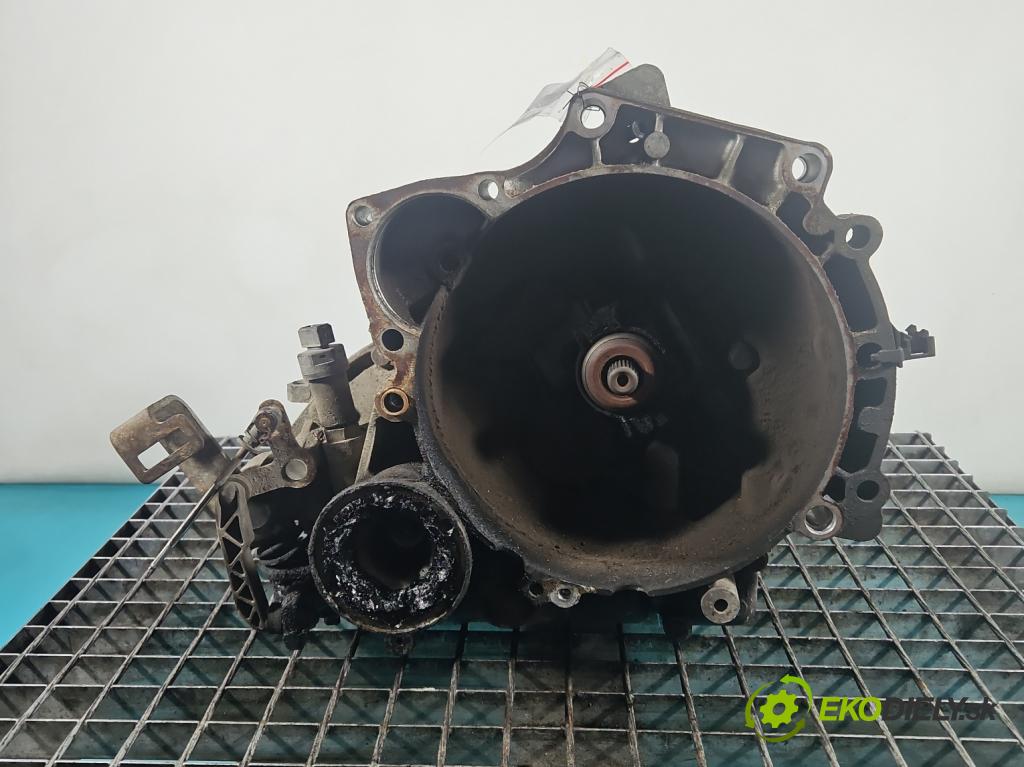 Vw Lupo 1.0 mpi 50KM manual 37 kW 999 cm3 3- prevodovka stupeň,rýchlosť manual DXD