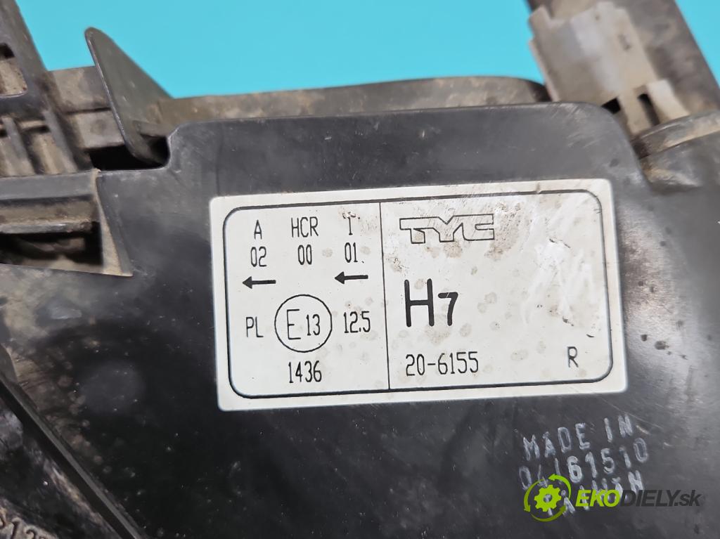 Peugeot 206 1.4b: 75 HP manual 55 kW 1360 cm3 3- Reflektor: pravý  (Pravé)