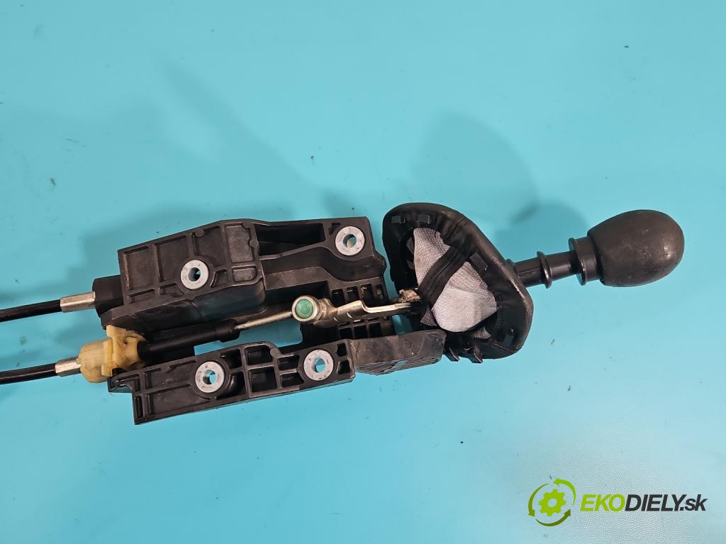 Iveco Daily V 2014- 2.3 HPI 145 HP manual 107 kW 2287 cm3 5- Páka: Změny: stupeň,rýchlosť 5801283904K (Rýchlostná páka (kulisa))