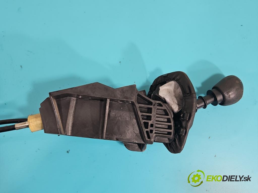 Iveco Daily V 2014- 2.3 HPI 145 HP manual 107 kW 2287 cm3 5- Páka: Změny: stupeň,rýchlosť 5801283904K (Rýchlostná páka (kulisa))