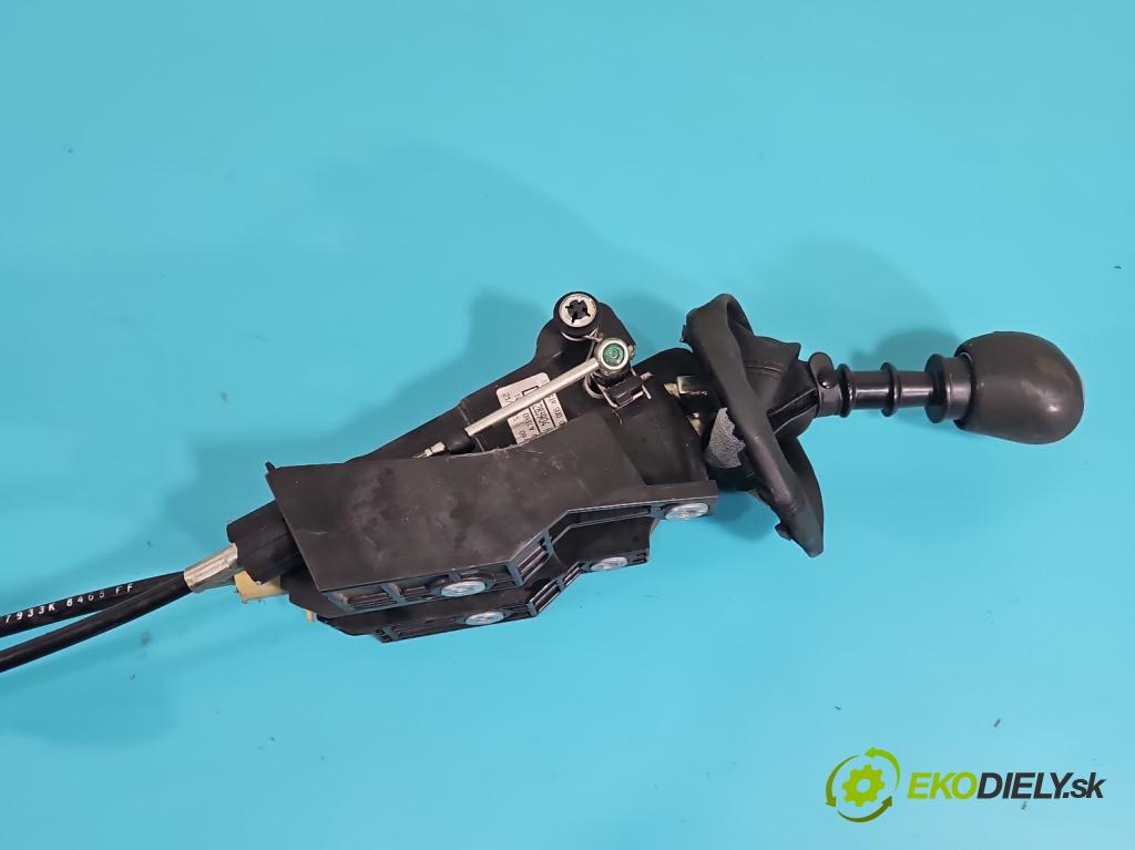 Iveco Daily V 2014- 2.3 HPI 145 HP manual 107 kW 2287 cm3 5- Páka: Změny: stupeň,rýchlosť 5801283904K (Rýchlostná páka (kulisa))