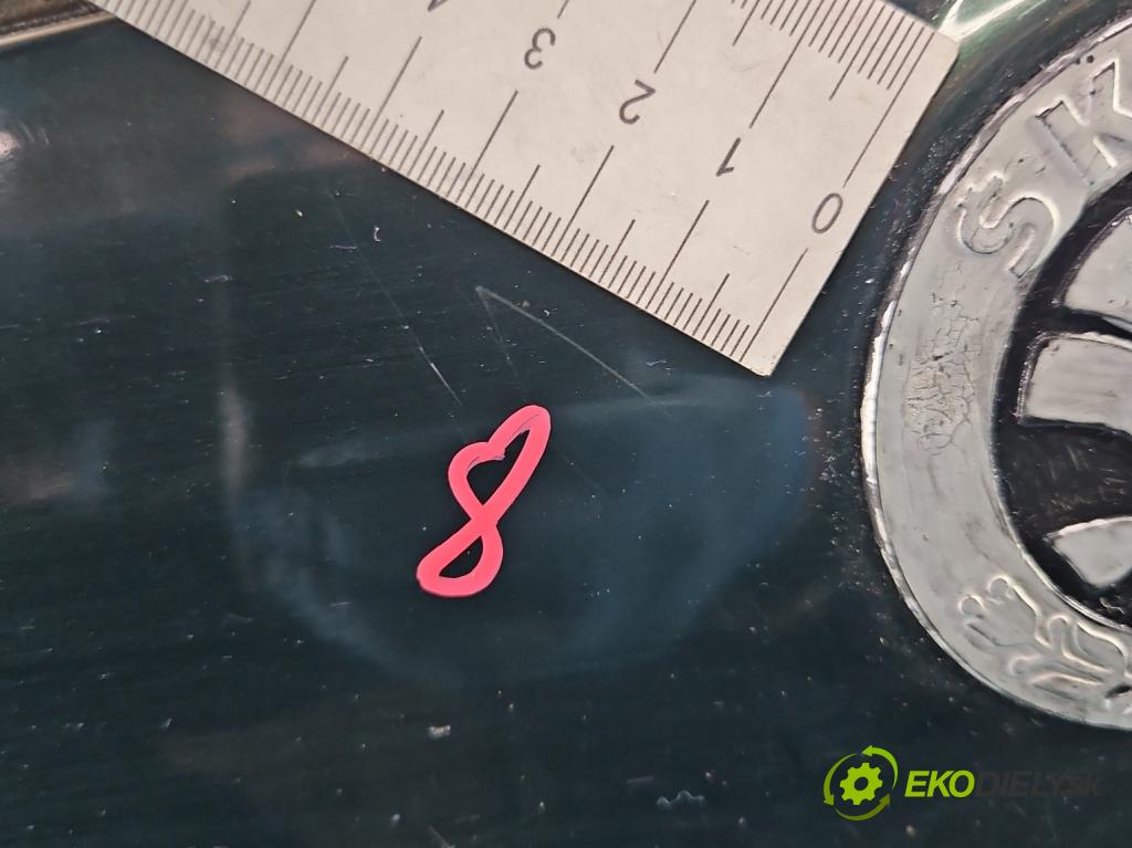 Skoda Octavia I 1996-2010 1.6 SR 101 hp manual 74 kW 1595 cm3 5- zadní kufrové dveře  (Zadní kapoty)