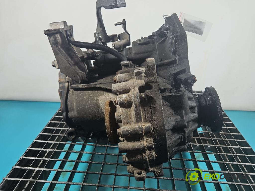 Vw Bora 1.9 TDI 101 HP manual 74 kW 1896 cm3 5- prevodovka stupeň,rýchlosť manual EUH