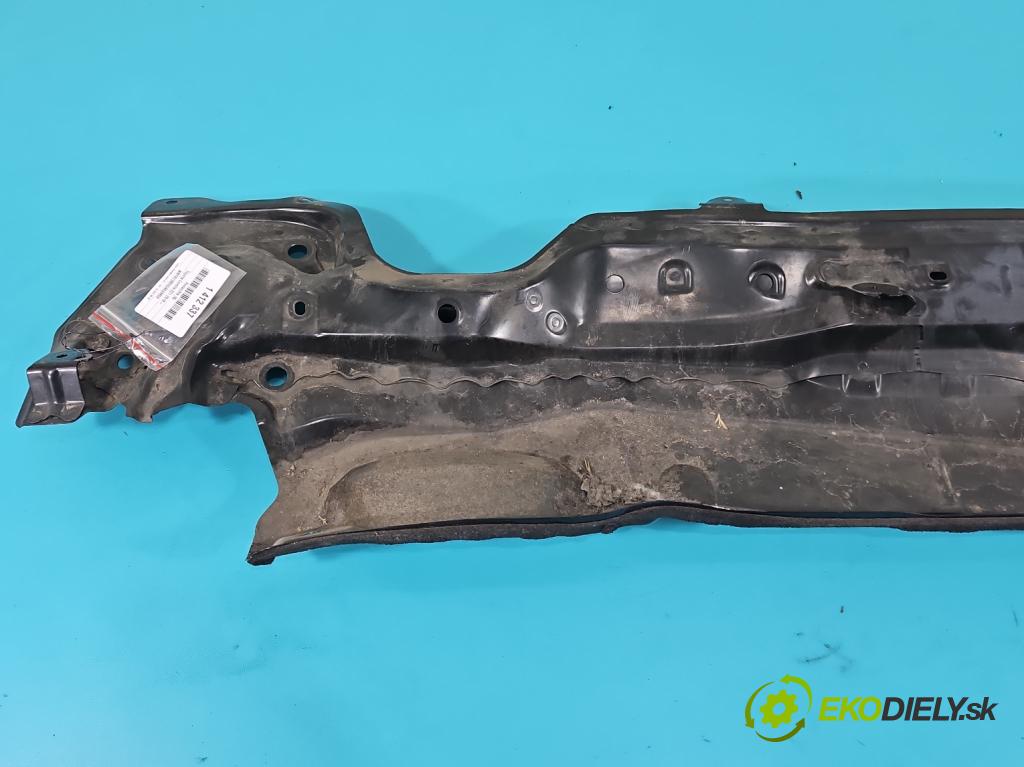 Toyota Corolla E21 2019- 1.6 16V 132  HP manual 97 kW 1598 cm3 4- torpédo  (Torpéda)