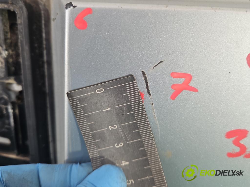 Citroen C2 1.4 HDI 68 hp manual 50 kW 1398 cm3 3- zadní kufrové dveře  (Zadní kapoty)