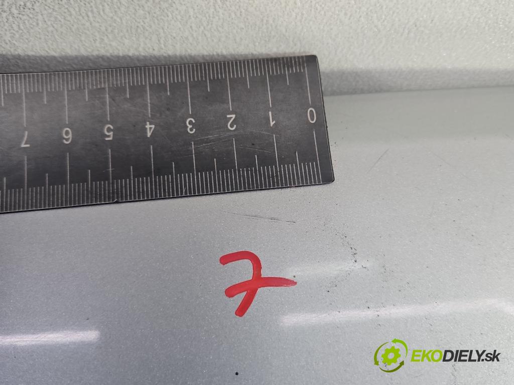 Citroen C2 1.4 HDI 68 hp manual 50 kW 1398 cm3 3- zadní kufrové dveře  (Zadní kapoty)