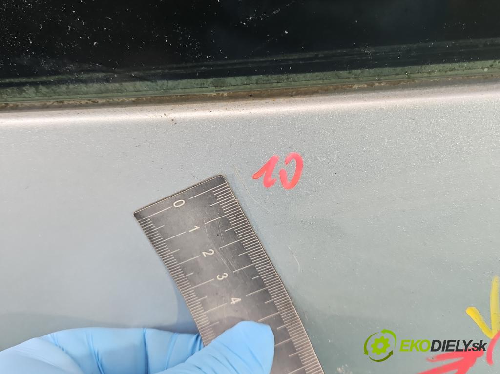 Citroen C2 1.4 HDI 68 hp manual 50 kW 1398 cm3 3- zadní kufrové dveře  (Zadní kapoty)