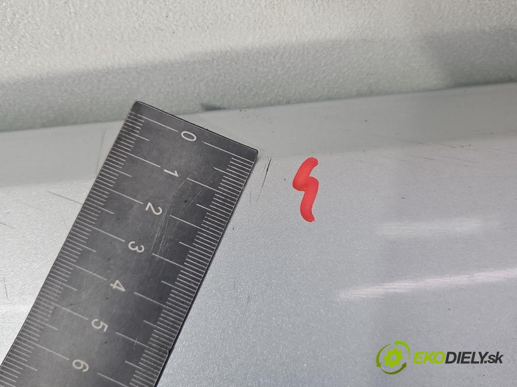 Citroen C2 1.4 HDI 68 hp manual 50 kW 1398 cm3 3- zadní kufrové dveře  (Zadní kapoty)