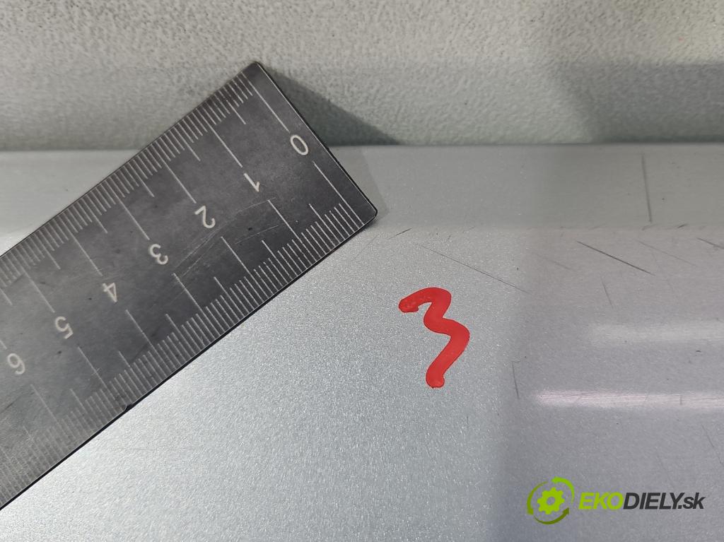 Citroen C2 1.4 HDI 68 hp manual 50 kW 1398 cm3 3- zadní kufrové dveře  (Zadní kapoty)