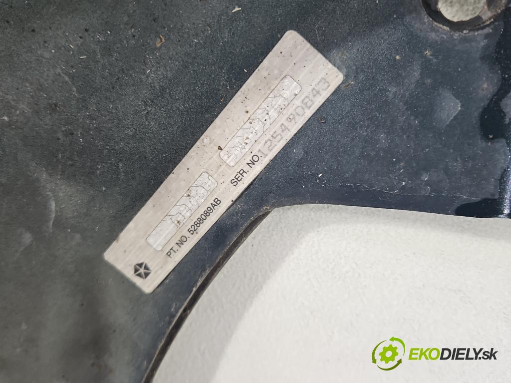 Jeep Cherokee KJ 2001-2008 3.7 V6 204 hp automatic 150 kW 3700 cm3 5- blatnik přední levý  (Predné ľavé)