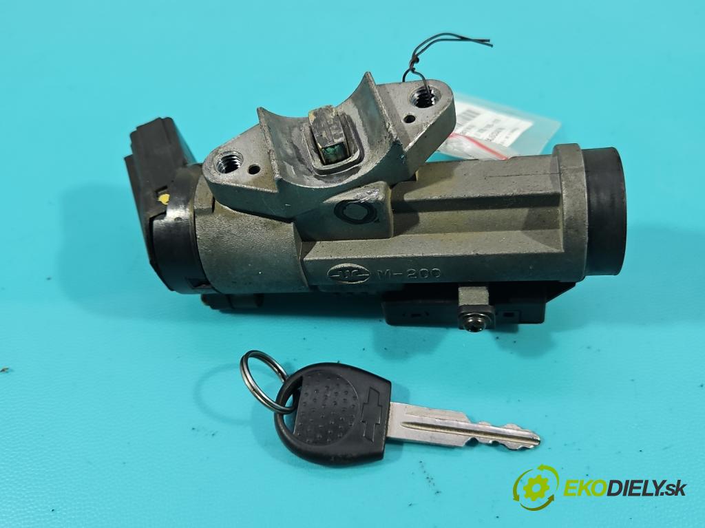 Chevrolet Spark II M200 2005-2010 0.8b 52 HP manual 38 kW 796 cm3 5- Spínačka 96540559 (Spínacie skrinky a kľúče)